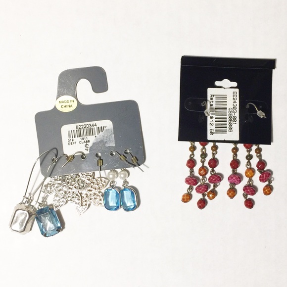 🌸 Four sets of Earrings! - Picture 2 of 4